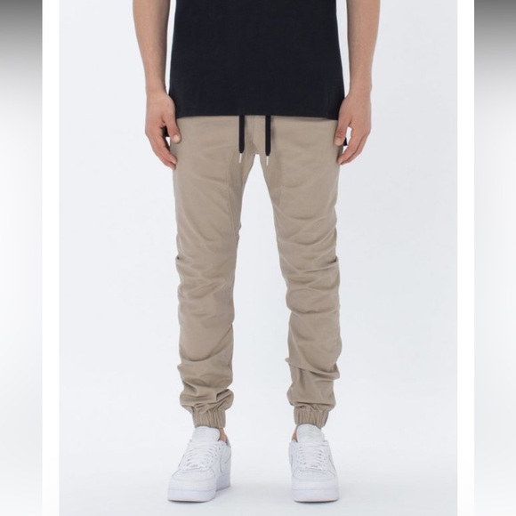 Zanerobe Joggers - Picture 1 of 7